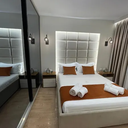 Gold Luxury House Apartment *