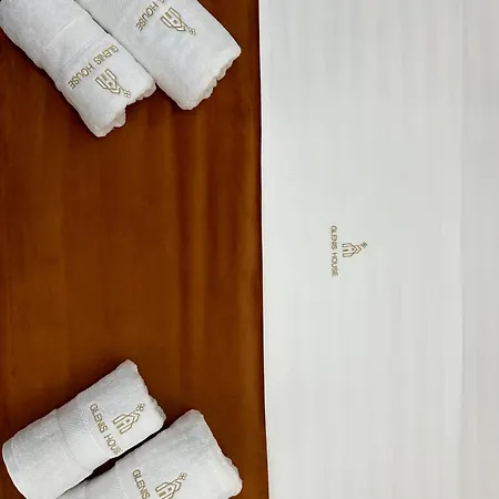 Gold Luxury House *
